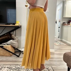 Wilfred Twirl Midi Skirt